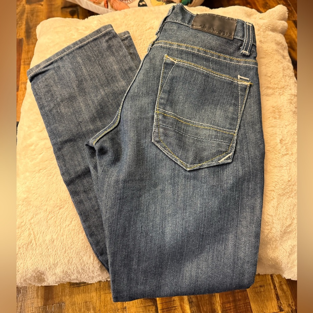 Denizen by Levi's 216 Skinny fit, distressed jeans boys sz 10